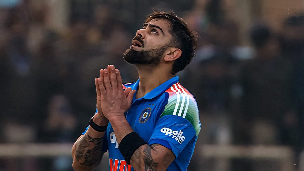 InswinginMenace's tweet photo. #55
#86 

Virat Kohli. The man that you are. The absolute phenomenon that you are. 

In his own style, in a chase, again. Virat Kohli. 

We can only bow down man. I dont know what else is left to say. https://t.co/eWReMvp403