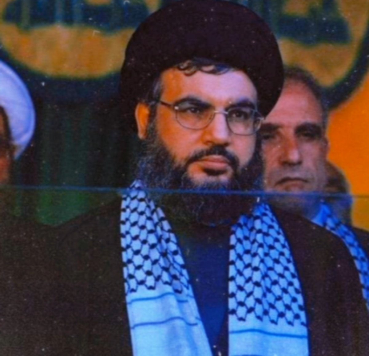 KralSuppi313's tweet photo. Mezhepçi mossad ajanları sabahtan beri yok Suriye'de katrilyon tane sünni öldürdü bilmem ne diye zırvalıyorlar. Hizbullah suriye'de israil ve ortaklarıyla savaşıyordu konu bu kadar basit. Şehit Nasrallah'a Allah'tan rahmet diliyorum https://t.co/qZ9bwnSoAZ