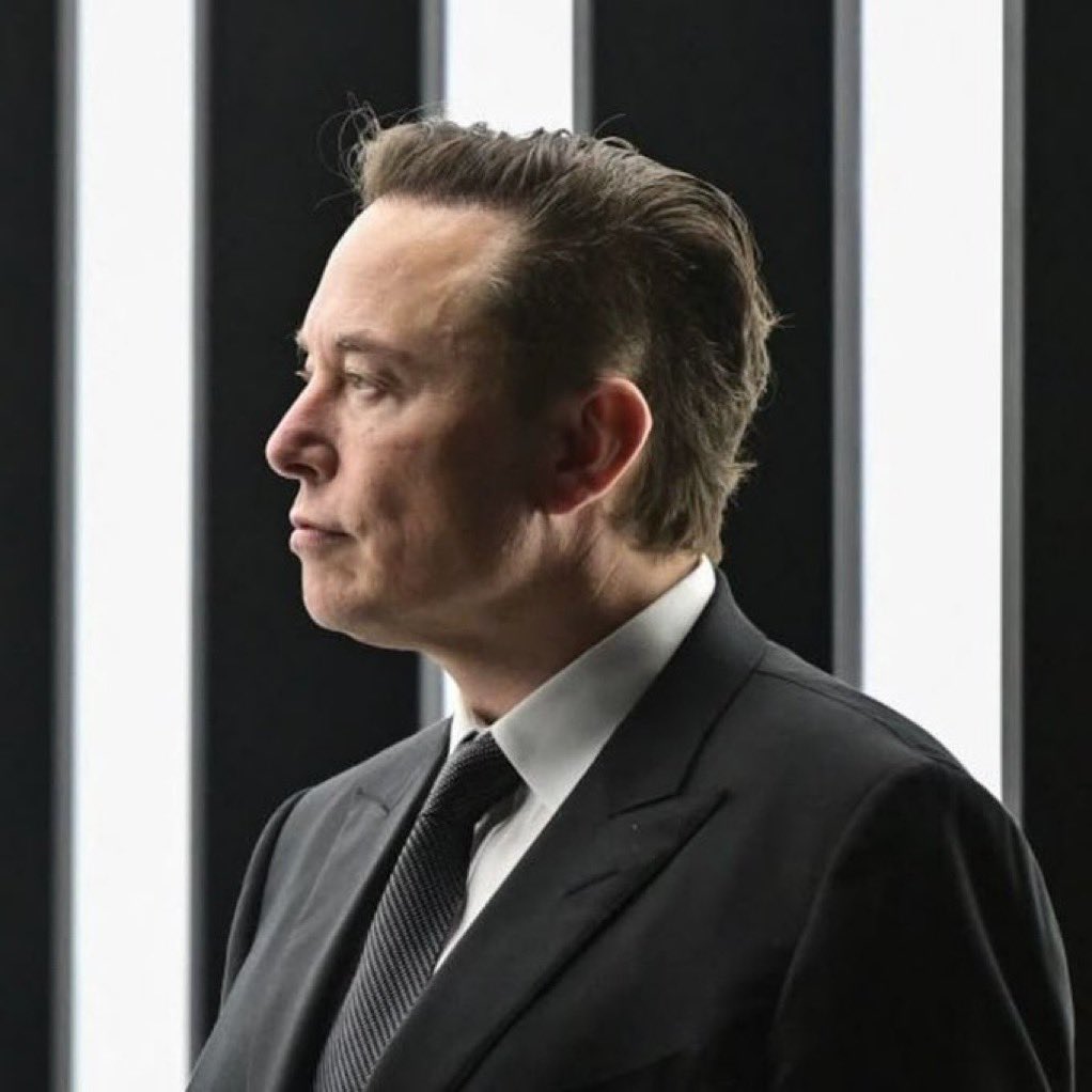 Engineermusky's tweet photo. Be honest 

Where would you rank Elon Musk among the greatest engineers in history? 🤔

A) 🥇 #1
B) 🏆 Top 5
C) 🚀 Top 10
D) 👍 Top 50 https://t.co/Lhu9ULiJF0