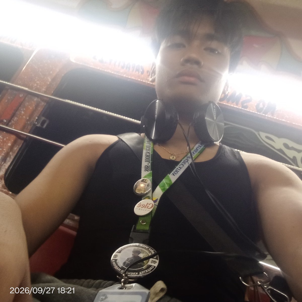 BinBon799689's tweet photo. pagod na ako galing sa old house namin paraa mag linis , kaya uwi nalang ako mag isa. LF looking for GAY TOP NA COLLEGE STUDENT ung guwapo #alterstudents #alterBAGUIOCITY #alterbagets https://t.co/6ugDnDO46y