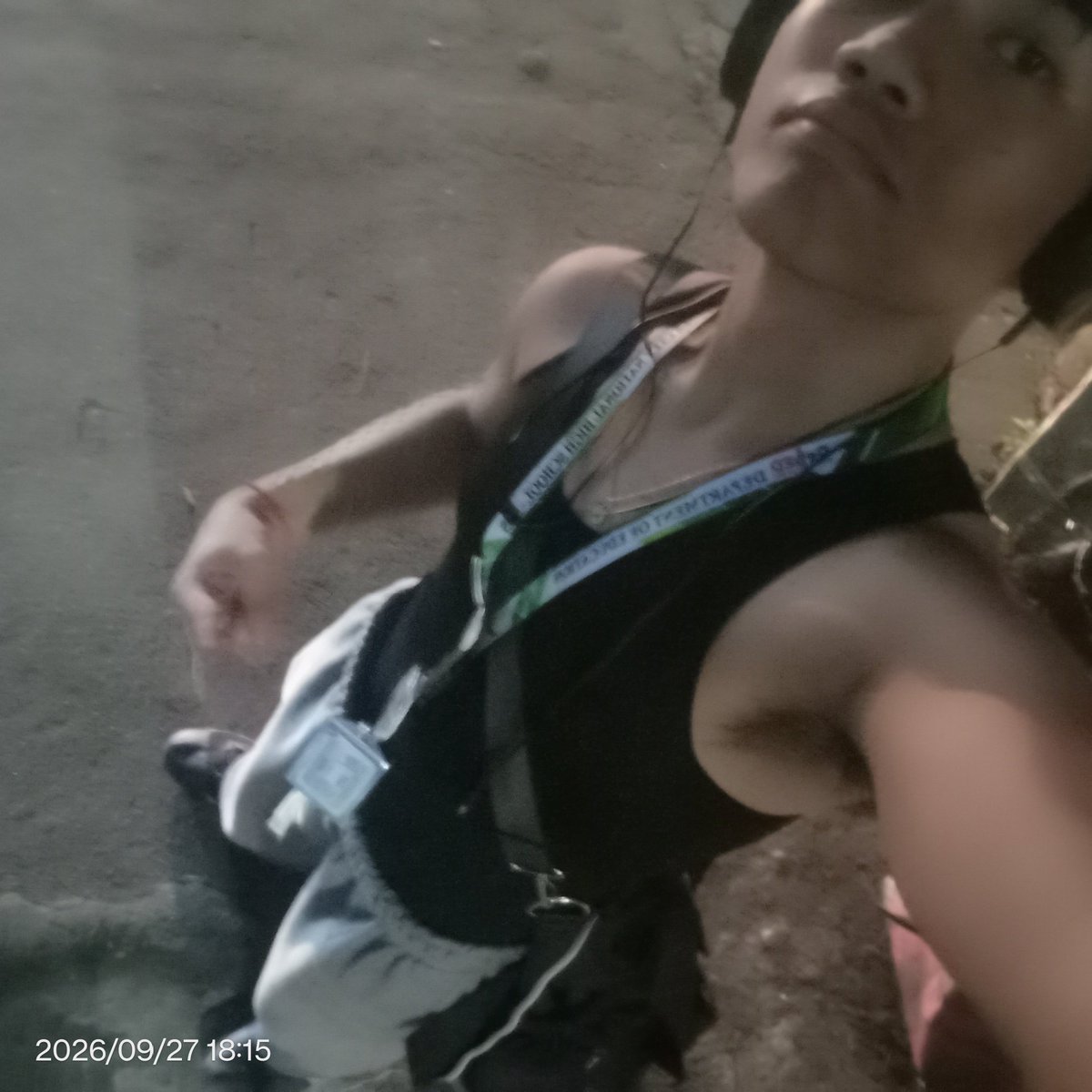 BinBon799689's tweet photo. pagod na ako galing sa old house namin paraa mag linis , kaya uwi nalang ako mag isa. LF looking for GAY TOP NA COLLEGE STUDENT ung guwapo #alterstudents #alterBAGUIOCITY #alterbagets https://t.co/6ugDnDO46y