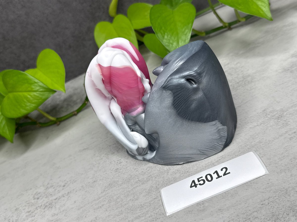 AlchemistEchid's tweet photo. Looking for a new play thing? 🐲🧜‍♂️🦖 https://t.co/FXDJNdo6Uo