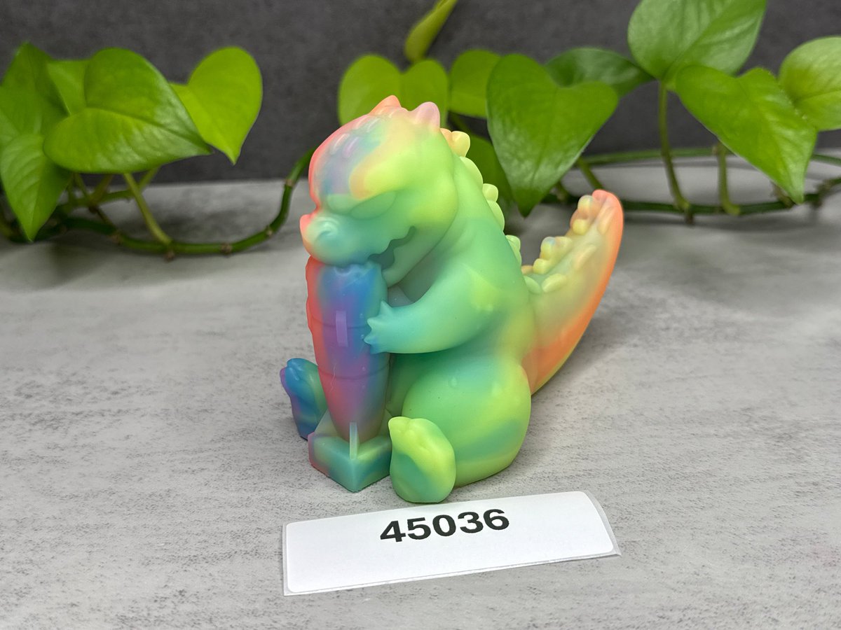 AlchemistEchid's tweet photo. Looking for a new play thing? 🐲🧜‍♂️🦖 https://t.co/FXDJNdo6Uo
