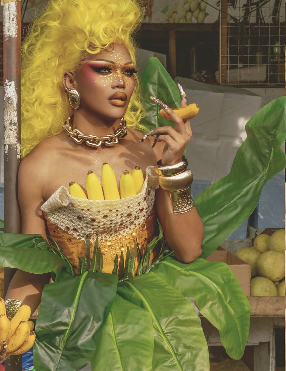 DragRace131's tweet photo. Dixxxy Decoy looks tropical in her ‘Halo, Halo, Halo!’ runway for Drag Race Philippines season 4. #Dragrace #DragRacePH https://t.co/IrovoGDn83