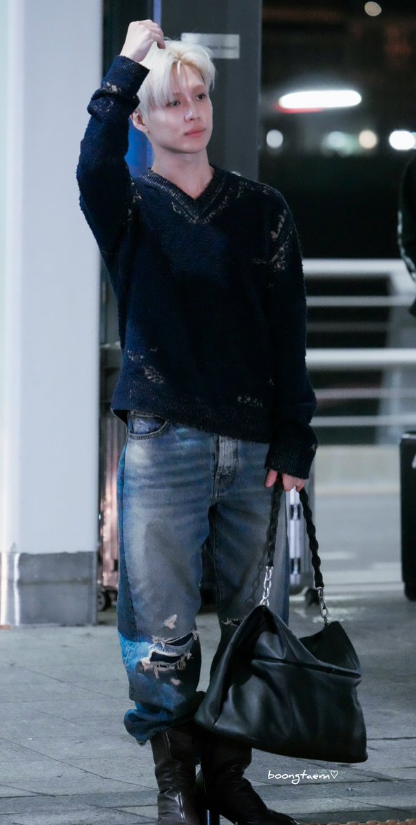 yzboongtaem's tweet photo. 260927

인천공항 태민이 💗

#태민 #TAEMIN #テミン #泰民 https://t.co/hBauL3kD8L