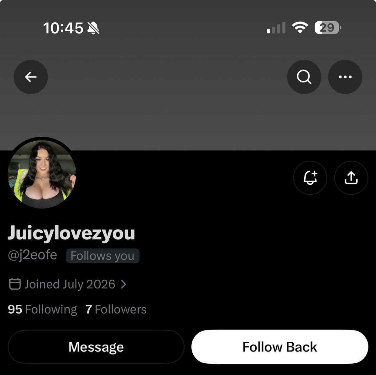 DarthGooner97's tweet photo. @Juicylovezyou Someone made a fake profile of you and DM’d me. Just thought you should know. Everyone who sees this report this loser https://t.co/pNK89CInTI