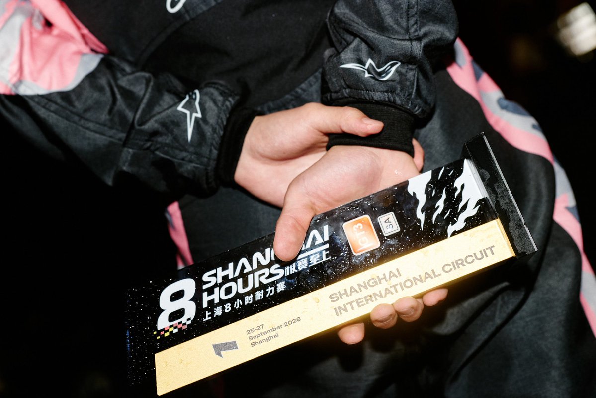 Bebeyyizhann's tweet photo. กุมีน้ำตามากจริงๆ ภุมิใจจัง 🥇🥇🥇

85UNO 8HoursENDURANCE #WANGYIBOx8HSHANGHAI26 #85RACING #YIBO85 https://t.co/gf1Dek0gDp