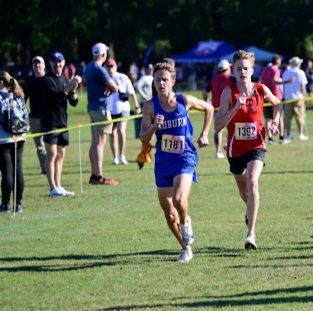 BlakeBusbin's tweet photo. Yesterday finally brought the first great cross country weather of the season. For the oldest, it also brought a personal best by 15 seconds, a top 20 finish, and a team championship. Looking forward to the second half of the season! #ClawsUp #GoTigers https://t.co/pK6iI9a8CX