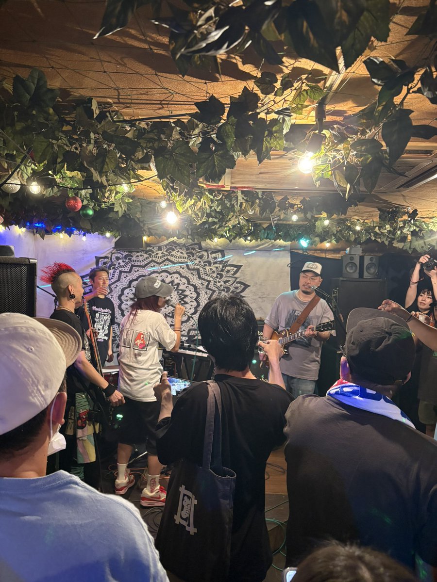 fukudadabo's tweet photo. 事情により最後は居られなかったけど😿
高円寺でペアアクセ探ししてからクレカメ行って大満喫した🍻❤️‍🔥 https://t.co/j9yDHY9OFn