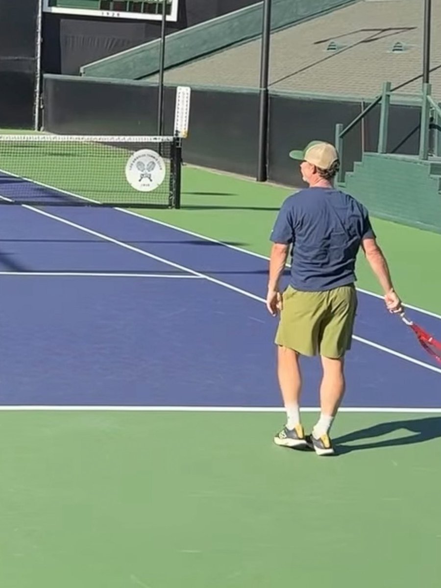 jojorbbit's tweet photo. shawn took part in the george zajfen tennis tournament yesterday 🫶🏼 https://t.co/PihhZY4CSA