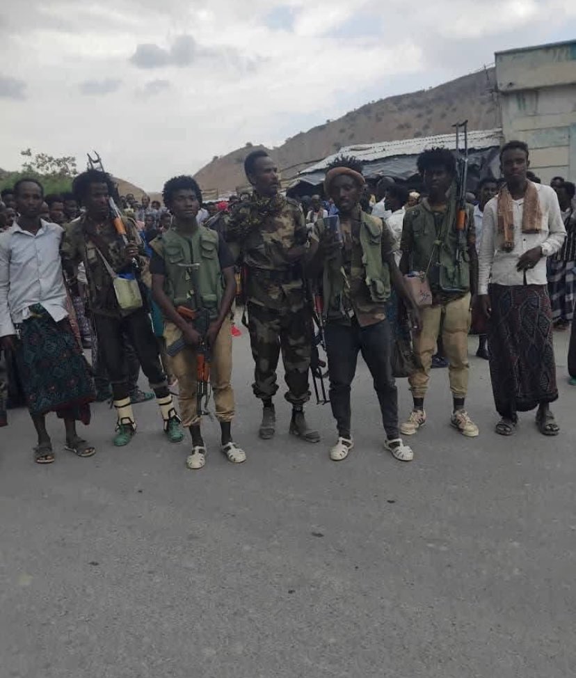 OgadenSoldier's tweet photo. TPLF and its “Alliance For Survival” are sharing these images to confirm that their forces entered Erebti in the #Afar Region. https://t.co/7BSOccvFhr