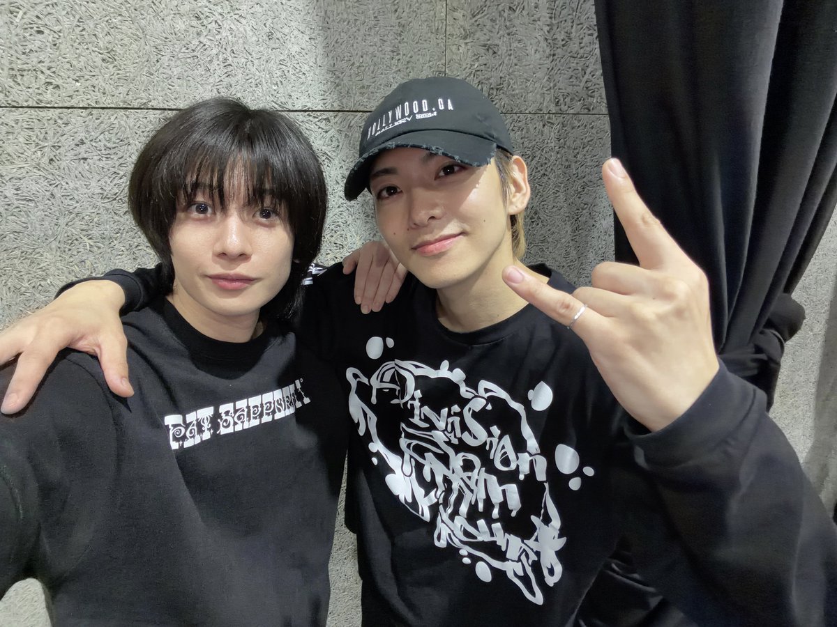 Yoshun_Kyoyama's tweet photo. "ヒプ・カリ"ステコラボLIVE
「STYLE WARS 2026」

10月1日よろしくおねがいします🎤🏠

稽古終わりで髪の毛ボサボサごめんね、、、😭

#ヒプカリ #ヒプステ #カリdeステ https://t.co/WA47PpbcRq