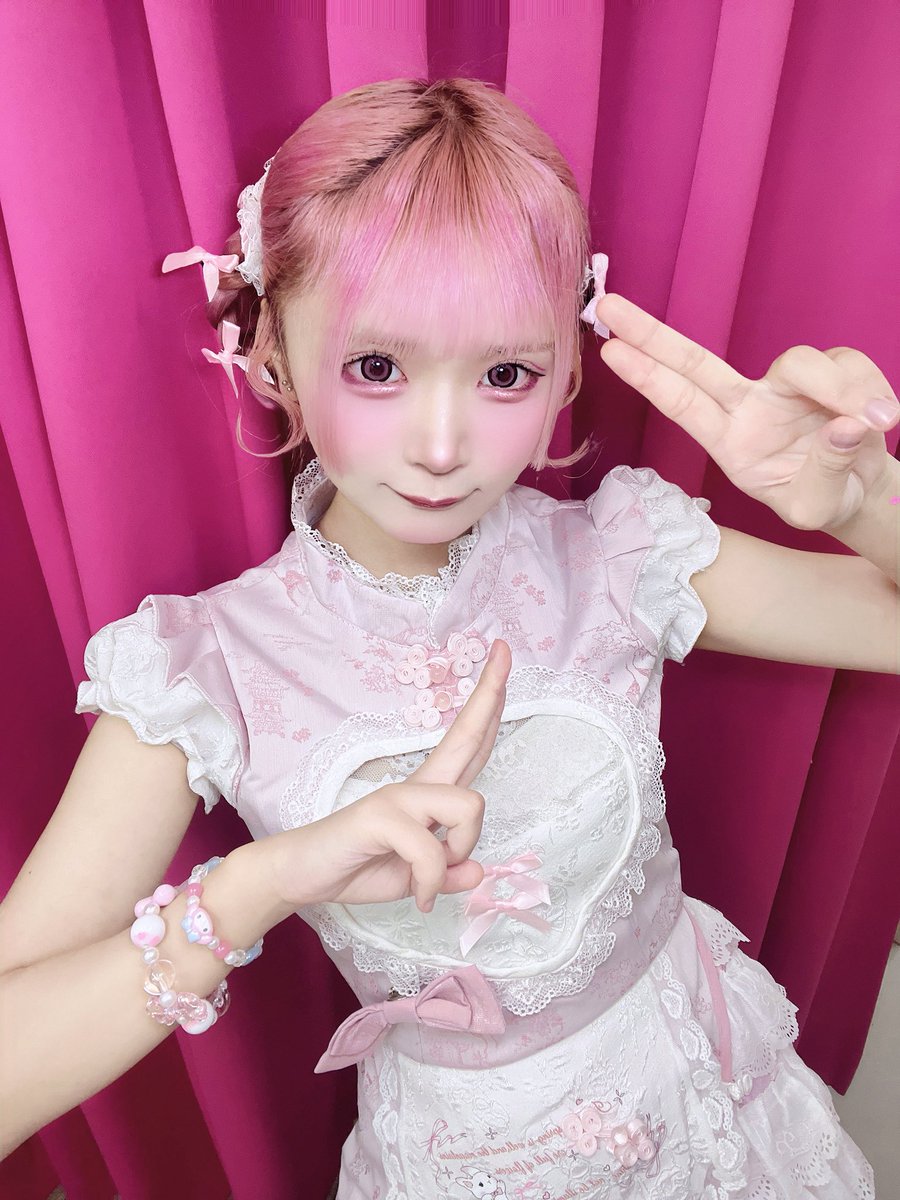maid_amour's tweet photo. うぉあいにー♡言えるかな♡ https://t.co/vqFtejcLSS