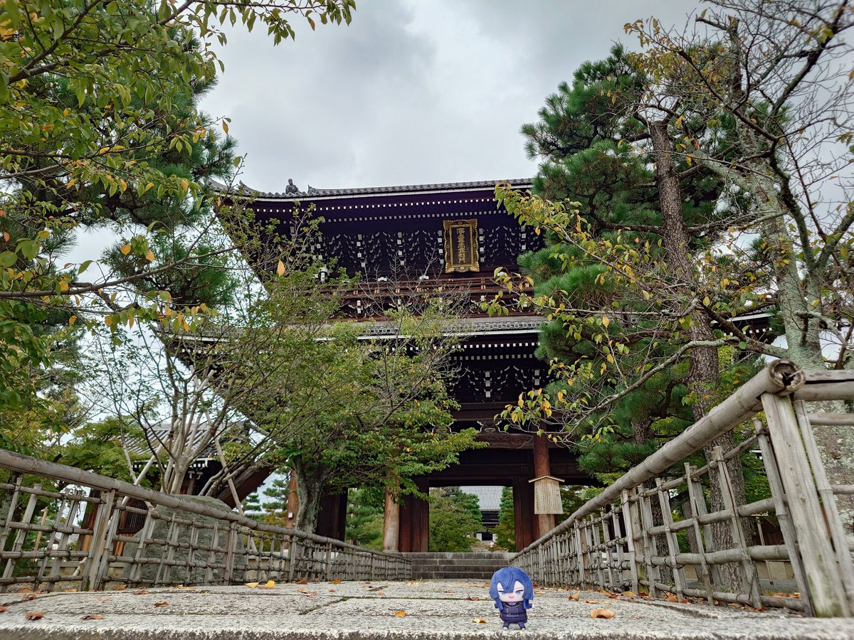 Zimachan030's tweet photo. 金戒光明寺に行ってきた😌😌

#にじぱぺっとが見られるタグ https://t.co/Q0mQ6Z61Od