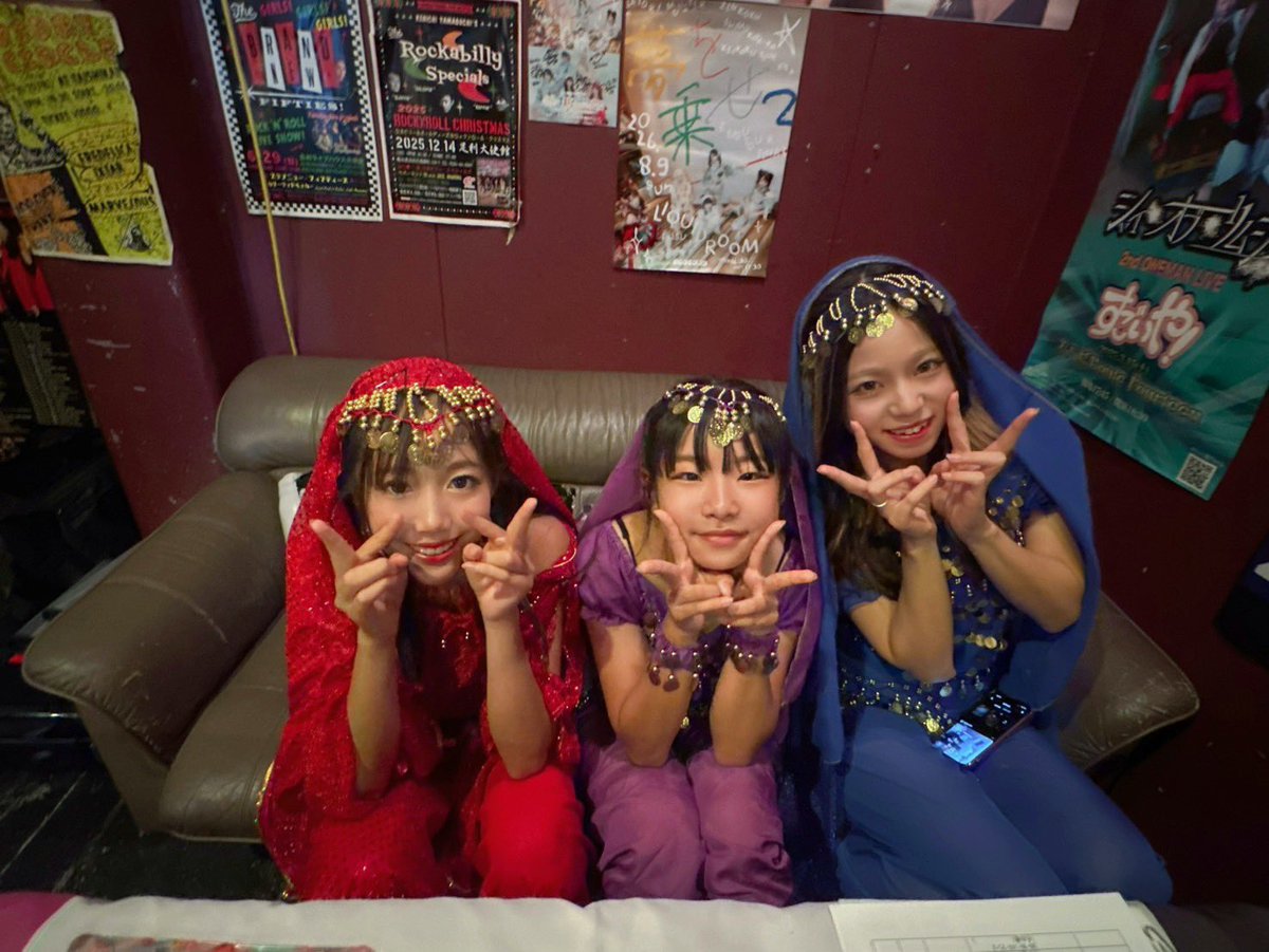 Miranyjc's tweet photo. 本日も2現場ありがとうございました🤍
優希さんお誕生日おめでとうございます💐♥️

初めてこの衣装着たー!!💙
みらんの青ひっっっさしぶりでしょ^^ https://t.co/FfQaRFqhtu