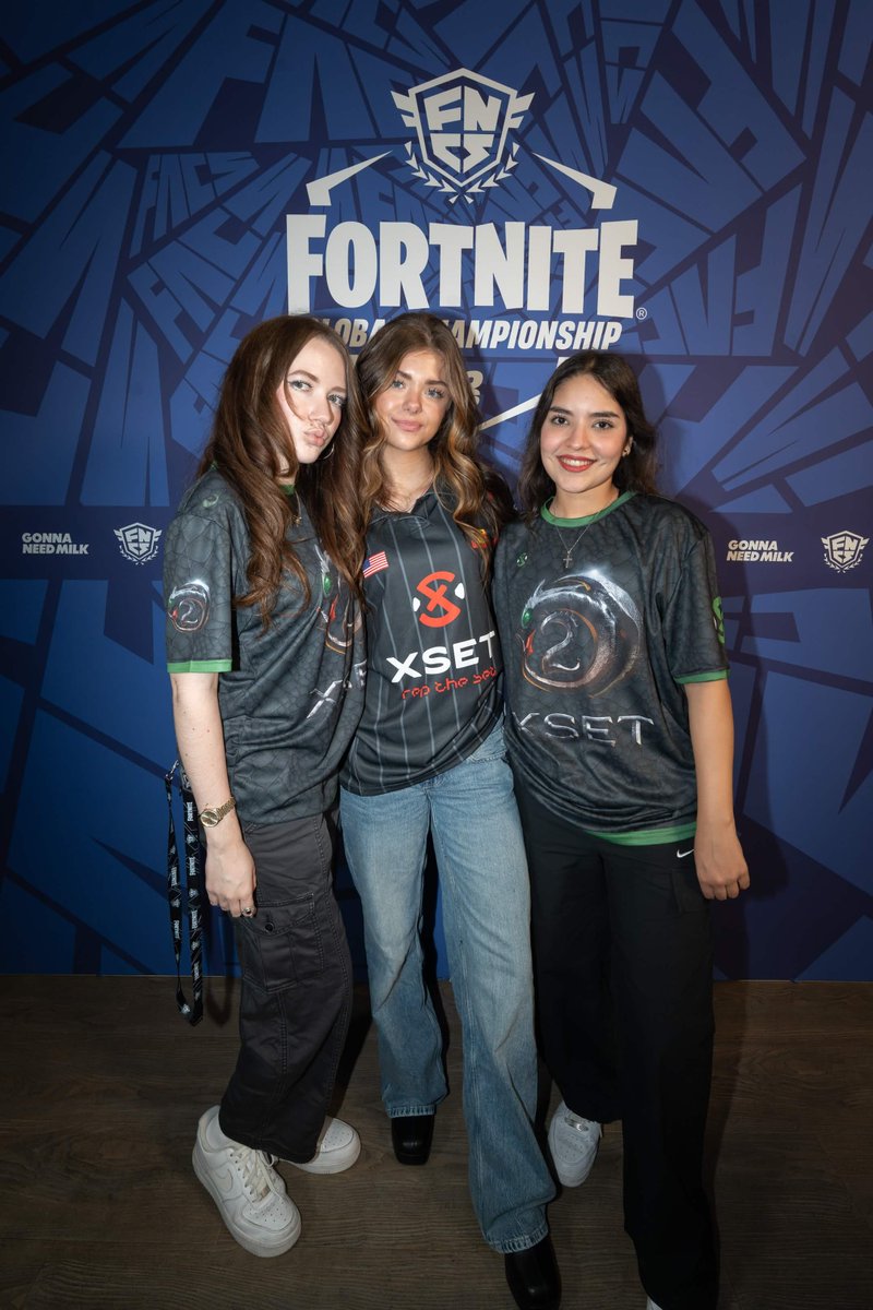 XSET's tweet photo. XSET Queens 👑👑👑 https://t.co/VX7GtP5CzJ