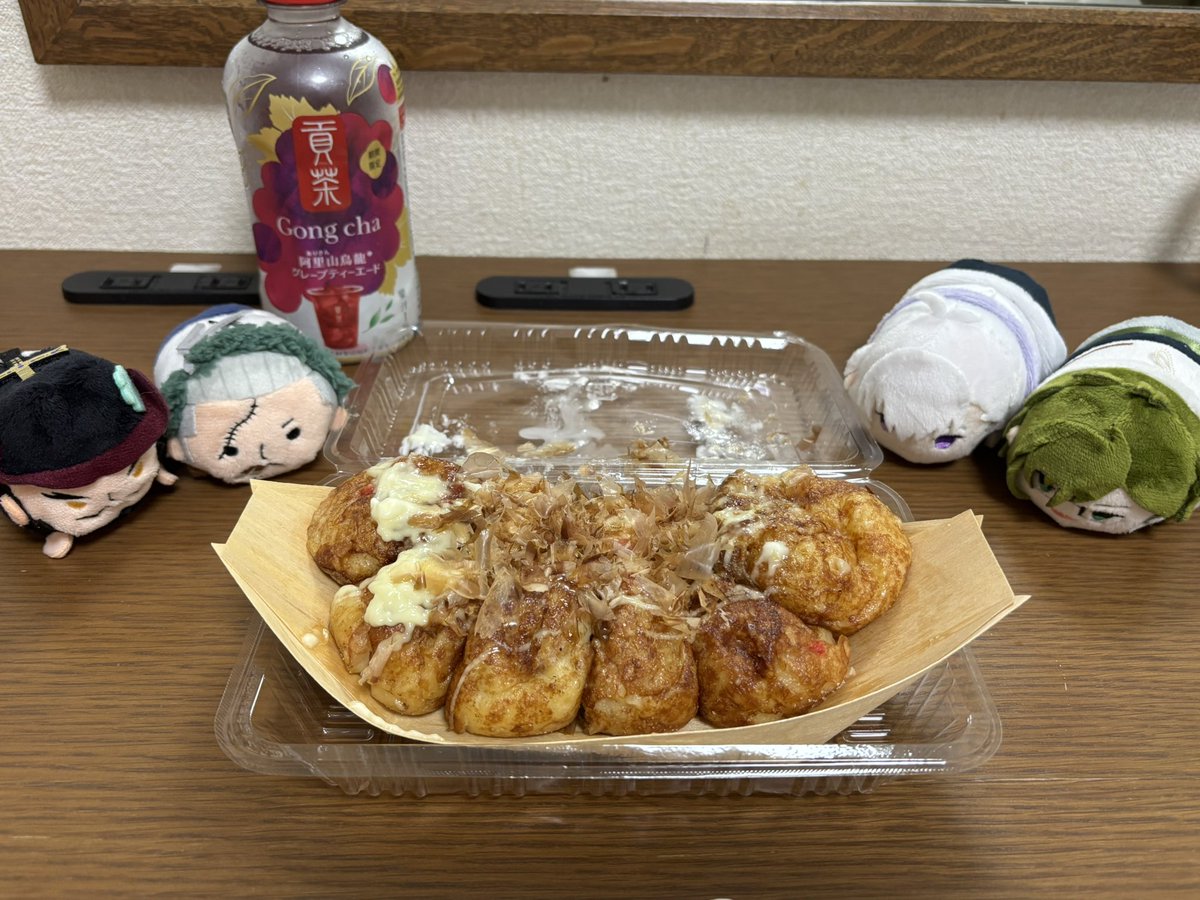 cha_hanumi's tweet photo. 夜食🐙🔥 https://t.co/pQdPQ6IwUN