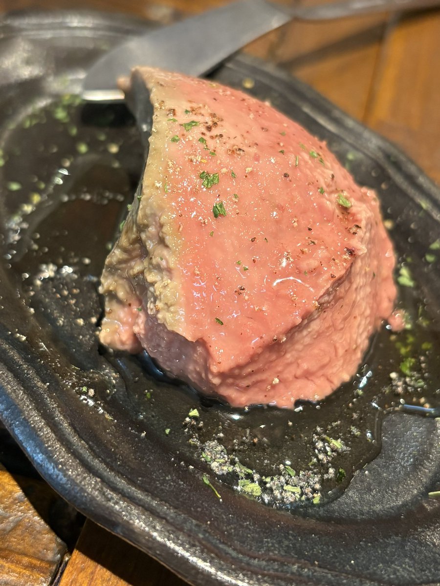 leemayu's tweet photo. 職場の仲良しと女子会わず。
ほぼ毎日会ってるのに話尽きなくて草😂
めちゃくちゃ楽しかった😆 https://t.co/HkMc0LpQ41
