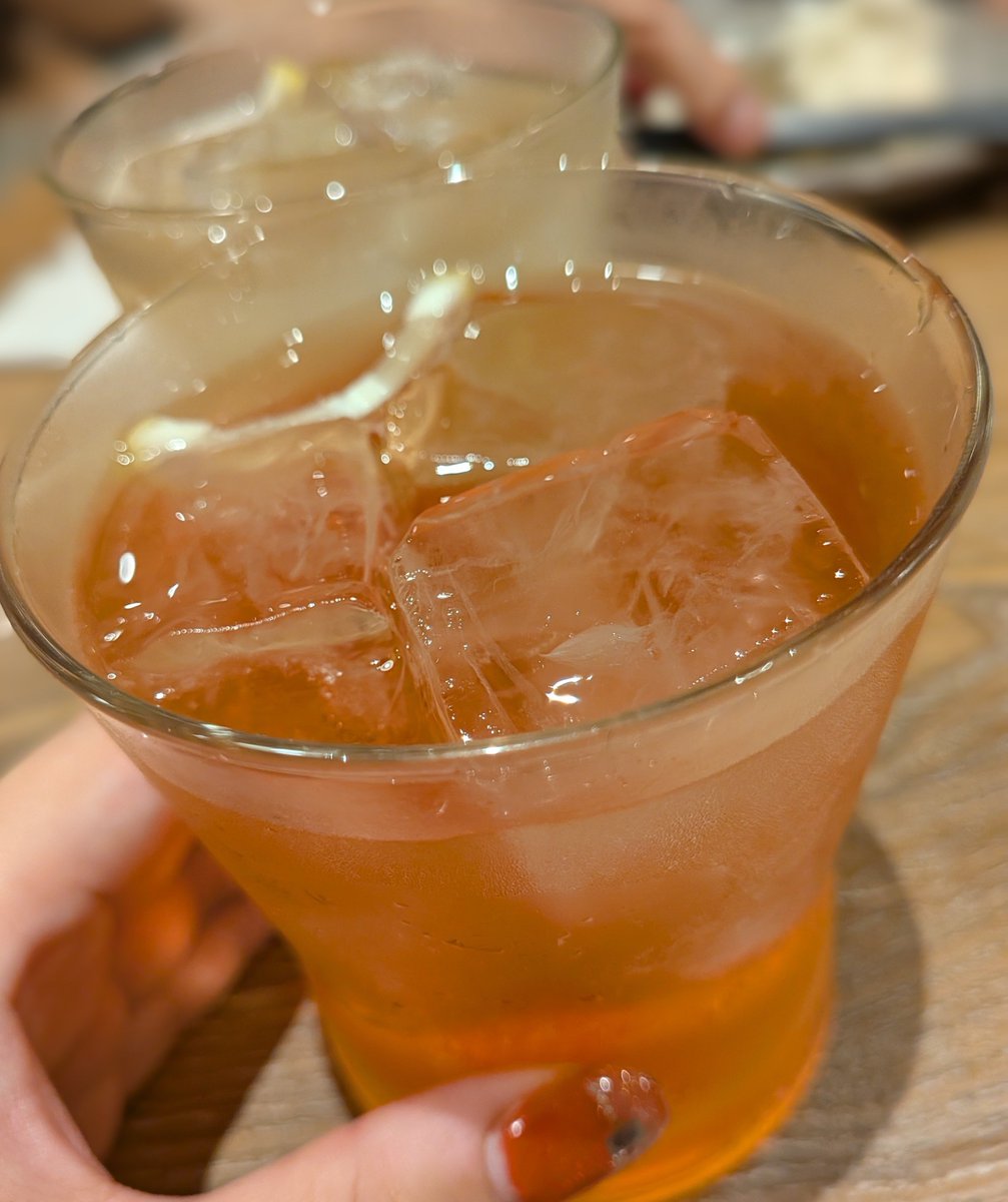 mxmxjuice's tweet photo. 連日、仕事終わり飲みと大事な買い物した～🍻
疲れたけど有意義な時間だった https://t.co/kY6qqu8eHh