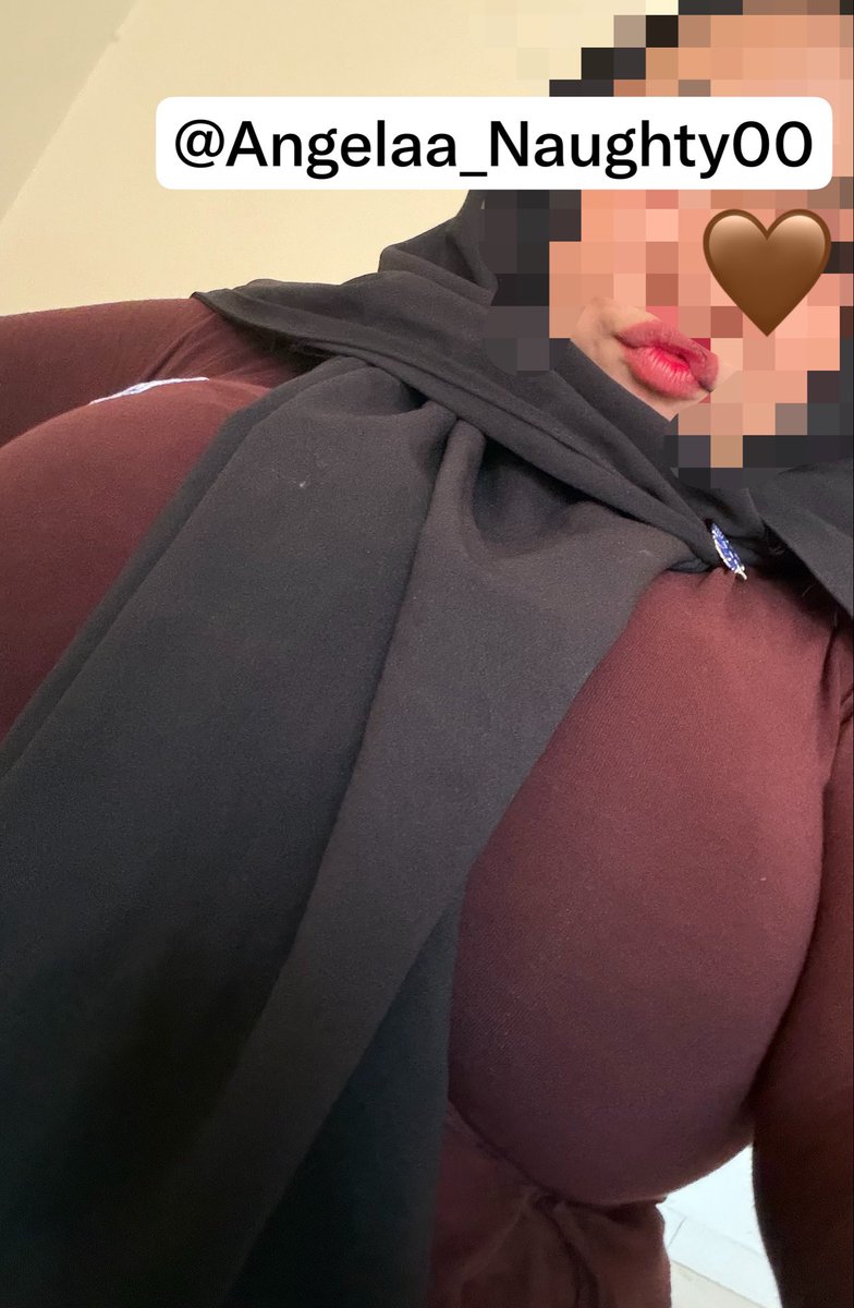 Angelaababysmg's tweet photo. Pdhl outfit kerja biasa aja lho tp kenapa pada s a n g e siiiih 🤏 https://t.co/c6oQ2yLBg1
