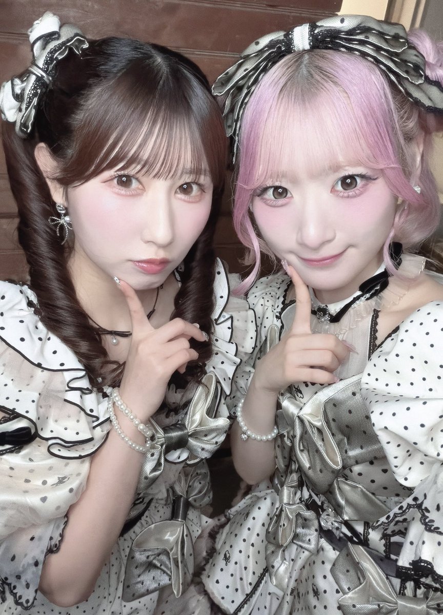 saitou_kiara's tweet photo. スペシャルイベントin大阪🐙
ありがとうございました！

MCでたくさん笑った思い出😹
みんなでわいわい楽しかったです！

あんコロネちゃんとくまいかちゃん♪♪ https://t.co/vMqFtVdCRX
