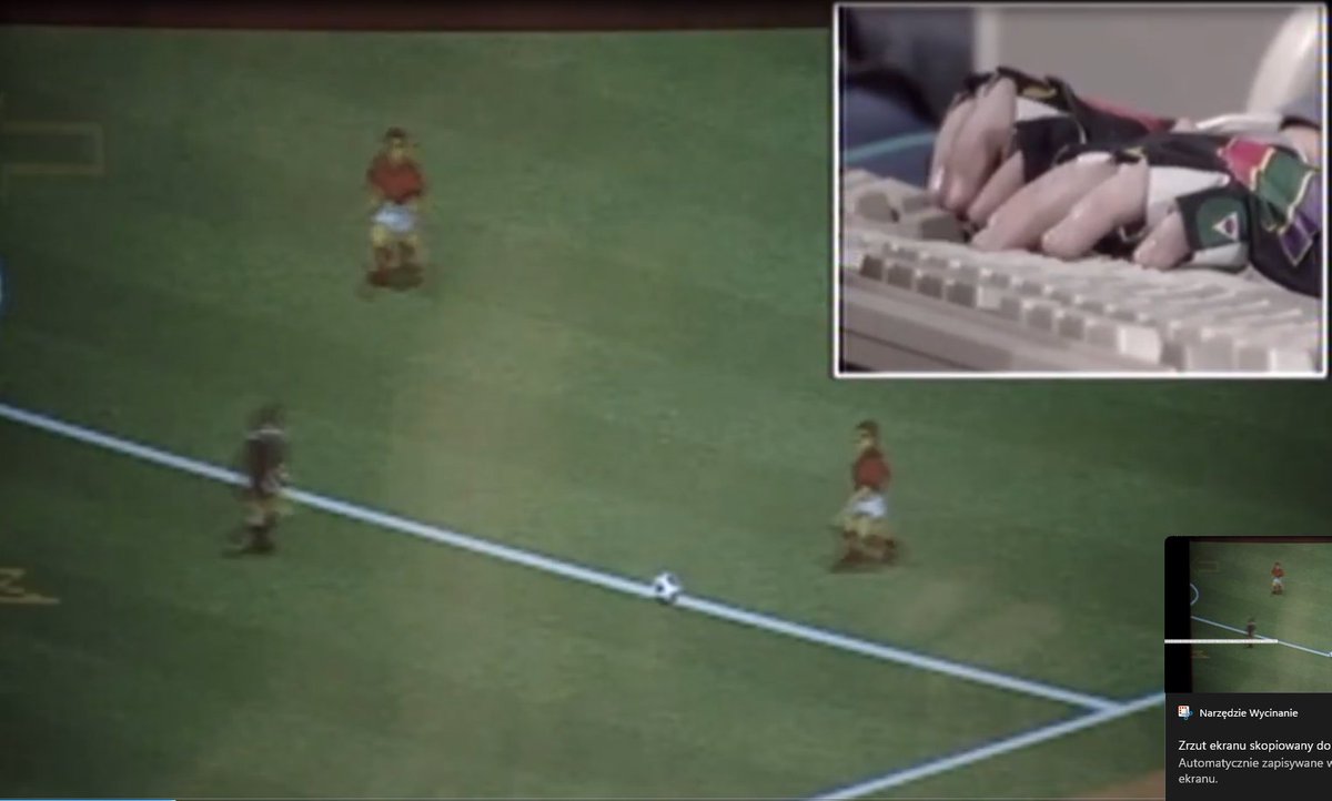 Franz_Pijo's tweet photo. Jakie FC27? Chłopak ogrywa Fife 94 na klawiaturze w specjalnych rękawiczkach. W tle doping żeńskiej publiki :)
film pochodzi z kanały YT: https://t.co/F6JJQBP0pu
#NostalgicGames, #90s, #fc27, #retrogaming, #fifa, #swos https://t.co/OeWJcl3yic