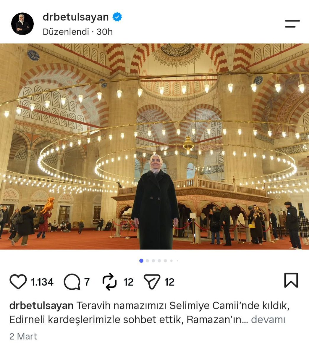 volkan_giritli's tweet photo. 📌İskoçlar viski yaparken alkolün %2’lik bir kısmı fıçıdan buharlaşarak kaybolur. İskoçlar kaybolan alkolü meleklerin aldığını düşünür, bunun meleklere gittiğine ve karşılığında müthiş viskiler elde ettiklerine inanırlar ve % 2'lik bu kısma "Meleklerin Payı" derler.

📌Türkiye'de ise alkolden, sigaraya, arabadan, akaryakıta, telefona ve internete kadar her şeyden devlet fahiş vergi alır, hatta verginin vergisini alır ve Türkler satın aldıkları her şeye bir servet öderler. Bu da yetmez, bu kadar vergiye rağmen biriktirdikleri 3 kuruş parayla Borsa'da ve fonlarda yatırım yapanların paralarını da yandaşlar götürür. İşte Türklerin bir şey satın alırken ödedikleri bu fahiş vergilerin ve dişinden tırnağından arttırarak yaptıkları birikimlerin buharlaşmasına da "yandaşların payı" denir...

‼️Türkler yandaşların fahiş ve sebepsiz zenginleşmesine ses çıkarmazlar, bunun bizi kıskanan dış güçlerin oyunu olduğunu düşünürler.

Sadakallahülazim (Amin)... 
#pazar #ozatd #tera #pusula #fonmağdurları #teraportföy #paramıznerede #aklımalmıyor #borsamağdurları #dstkf #istifa #TeraFonMağdurları #terayatırım #yeterartık #ktlev #trhol #MehmetŞimşek #cumartesi #pazar #bist #bist100