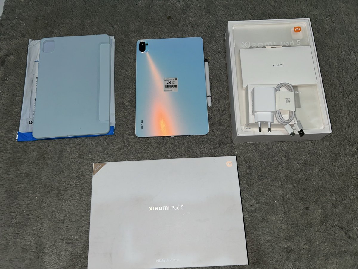 rrvanz1's tweet photo. WTS Xiaomi Pad 5 6+6/256
- free flip case
- free stylus pen universal
- free tempered glass (sdh dipasang)
- kelengkapan fullset
- mulus like new, no minus
lokasi tangsel, dm for price
#zonauang #redmipad #preloved https://t.co/VZt2V5BD1u