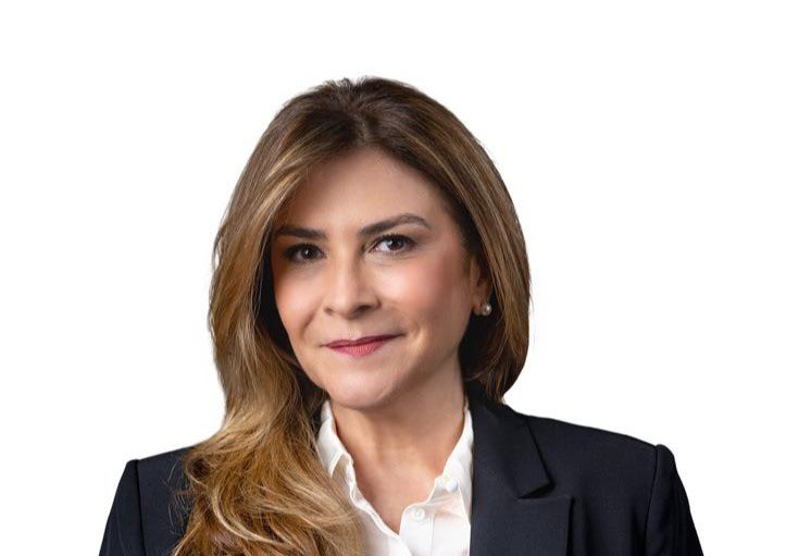 Conectados_OGC's tweet photo. La próxima presidenta de la República Dominicana @CarolinaMejiaG  ❤️❤️❤️ @CarlosRNCAAB https://t.co/7KgTzI5y36