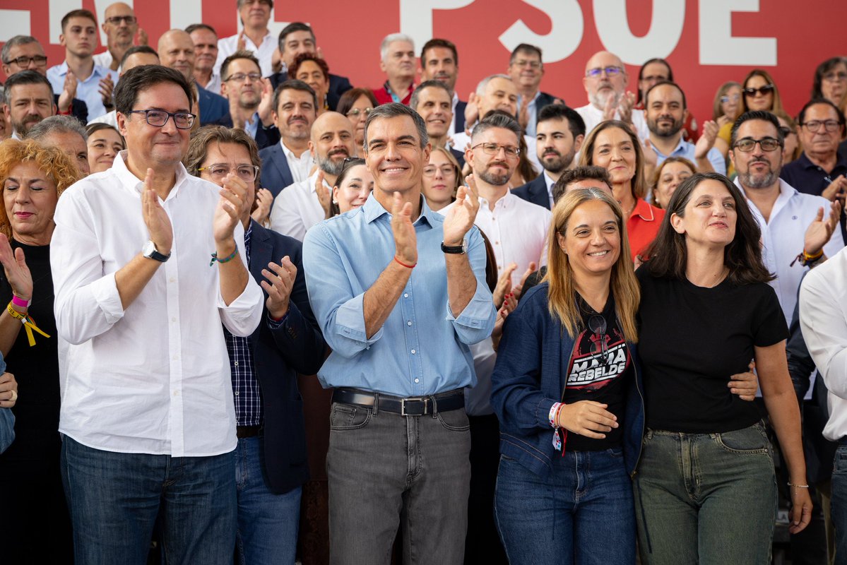 psacera's tweet photo. Gracias @psoe_m !! Vamos a por todas!!💪💪 https://t.co/v2Of6wHKTJ