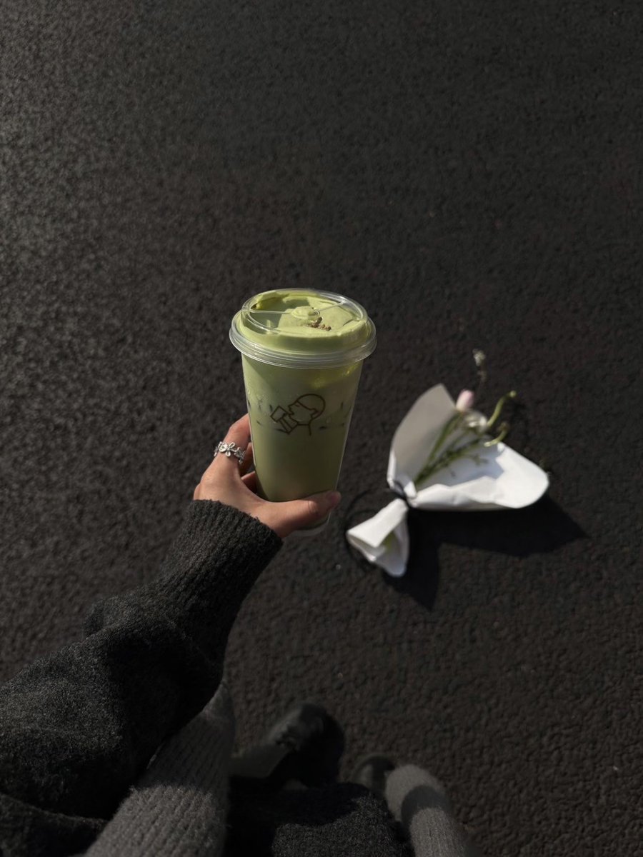 noorielova tweet picture
