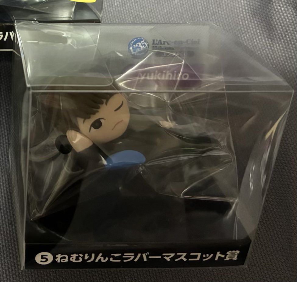 373_m_13's tweet photo. 1つ800円でお譲りします🥹
画像の景品
ハンドタオル   
ボーカル×2
ベース×3
ギター×2
ドラム×3

10/9、12
12/26、27
上記のライブの会場にてお譲り希望です。
お気軽にお声掛けください。
#ラルクアンシエル
#ローソンラルク
#エンタメくじ https://t.co/te1GRwadl5