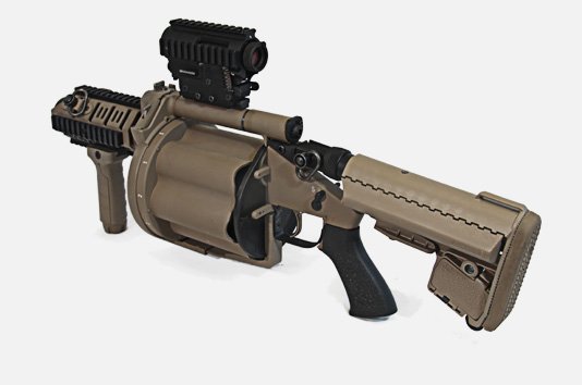 famouseleopard's tweet photo. Writting a c2 level essay while trying to use a wide range of vocabulary up to that level and being consistent so that it doesn't look like the older sibling took over the controller on certain sentences makes me wish I could play Russian roulette with a grenade launcher https://t.co/hRp7gUExXg