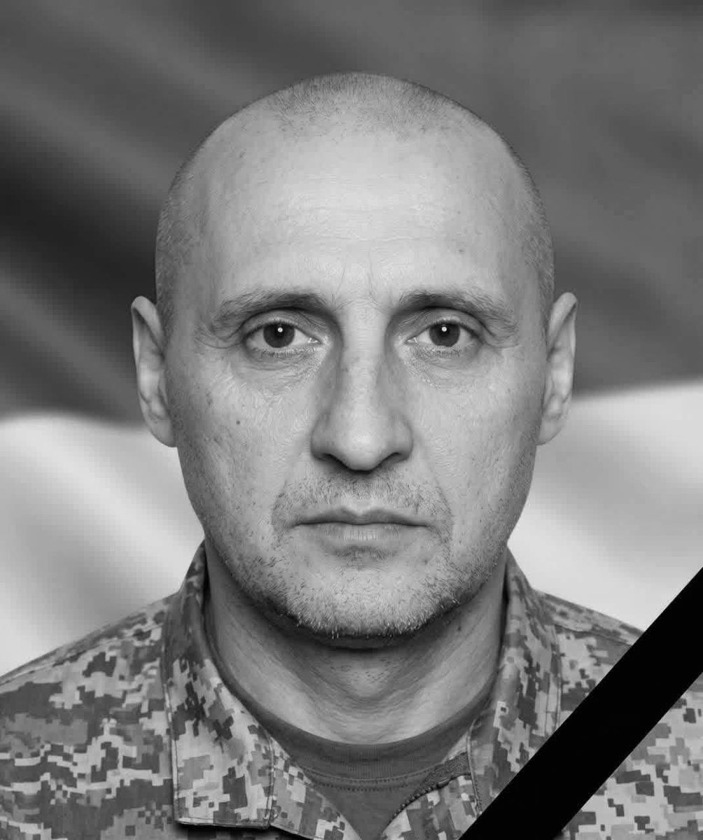 RPm80VyGYSyYgyt's tweet photo. Сьогодні Львівщина прощається із захисниками:
🕯️Іван Мазур
Житель м.Жидачів
🕯️Василь Кремінець
Житель с.Стремінь Шептицького району
🕯️Іван Собчук
Родом із Сокальщини
🕯️Василь Рибак
Проживав у Сокальській громаді.
#вічнапамять #єс #львівщина https://t.co/dTBmtTNo98