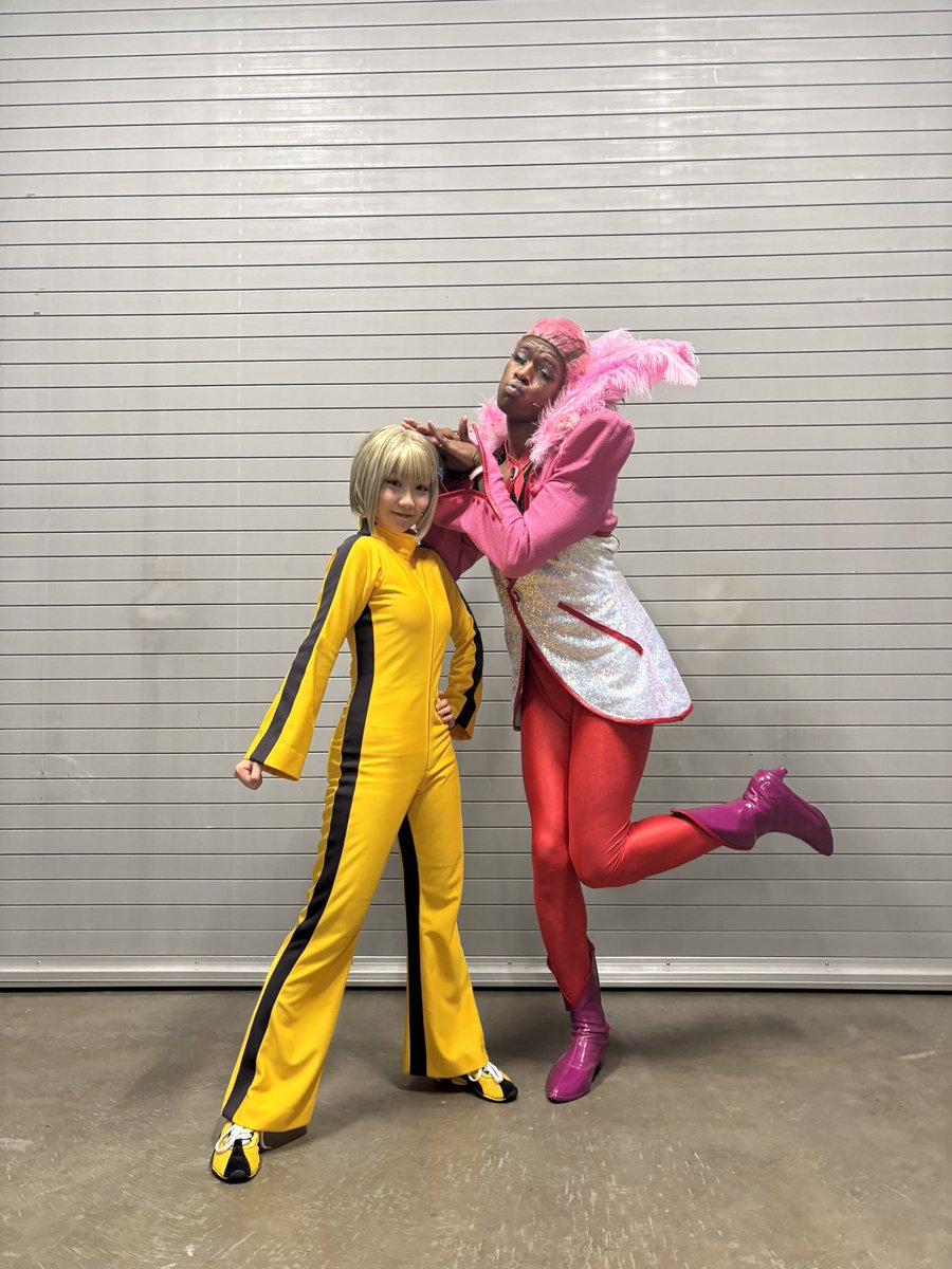 haruko_ono's tweet photo. 「TIGER &amp; BUNNY」THE STAGE
東京千穐楽ありがとうございました。

ボクたちのねえさん。
ボクたちのネイサン。

みんなにつまらないって言われたけど、私は言う。どうしても言いたかった。
兵庫公演も、よろしくお願いいたします。

#舞台タイバニ https://t.co/VGeaPeOPg7