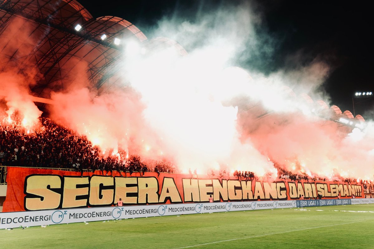 SLEMAN_TILL_DIE's tweet photo. @PSSleman #RevolusiManajemenPSS
#ResetPSS
#PieterHuistraOut
#YoniArsetoOut
#GustiRandaOut
#RachmatMakkasauOut
#ResetPSS https://t.co/0CYlA37zuV