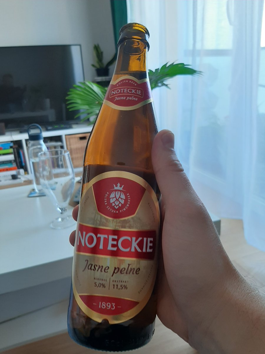 szadkovsky's tweet photo. Niedzielne smakowanie, od jasnego piwka po czekoladowego portera 🥰😋 https://t.co/GPTP7SnS4R