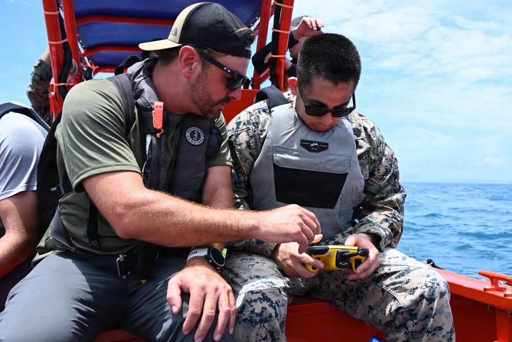 JWegnerTalk's tweet photo. Pentagon official Mike Dodd (FNN): "We deliver capability in 24 months or less. If you don't fit in my construct, that's a science project."

How can deep tech fit? Field a minimum viable capability now. Breakthrough later.
https://t.co/bO2gPOSj6W
Photo: USMC/Cpl. Rachel Mason https://t.co/cDgVU3b7Sn