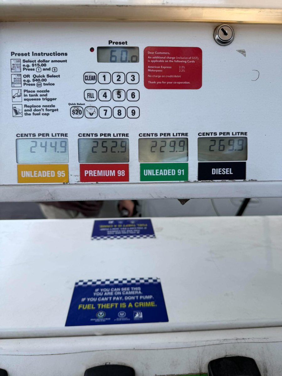 CheapFuelAdel's tweet photo. Leroy's Smithfield (Main North Rd)

@CheapFuelAdel https://t.co/3qTXhTdr8M
