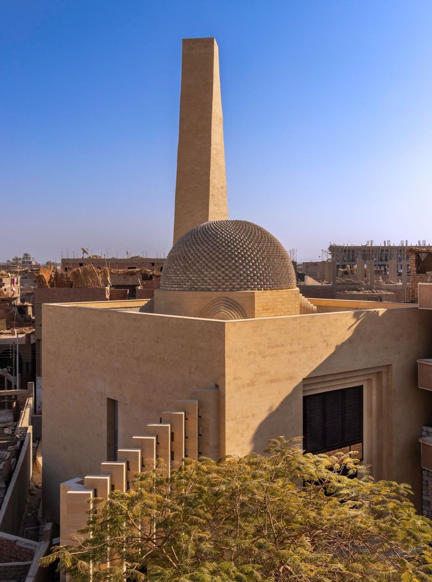 hutdesigns's tweet photo. The architects did a wonderful job making the Basuna Mosque feel modern while still matching the sandy desert tones nearby https://t.co/TPZBQXw18s