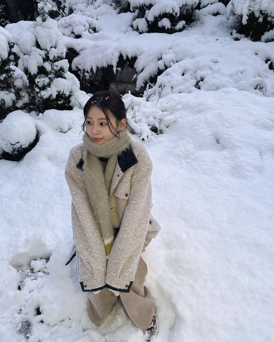 mvlpop's tweet photo. 過ぎ去った時間を振り返るたびに、少しだけ大人になった気がする。明日も頑張っていこう！ 😂💯
vVJv https://t.co/FJ3Tmb0pTh