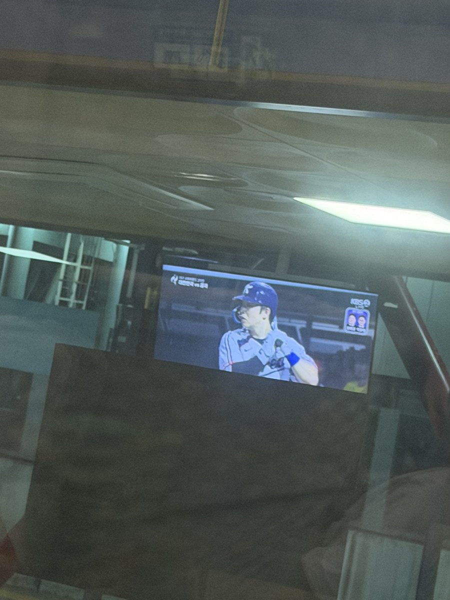 RothyLuv5's tweet photo. 추석진짜끝
컬러풀토끼 내놔~~~ https://t.co/sHlAlWFQhR