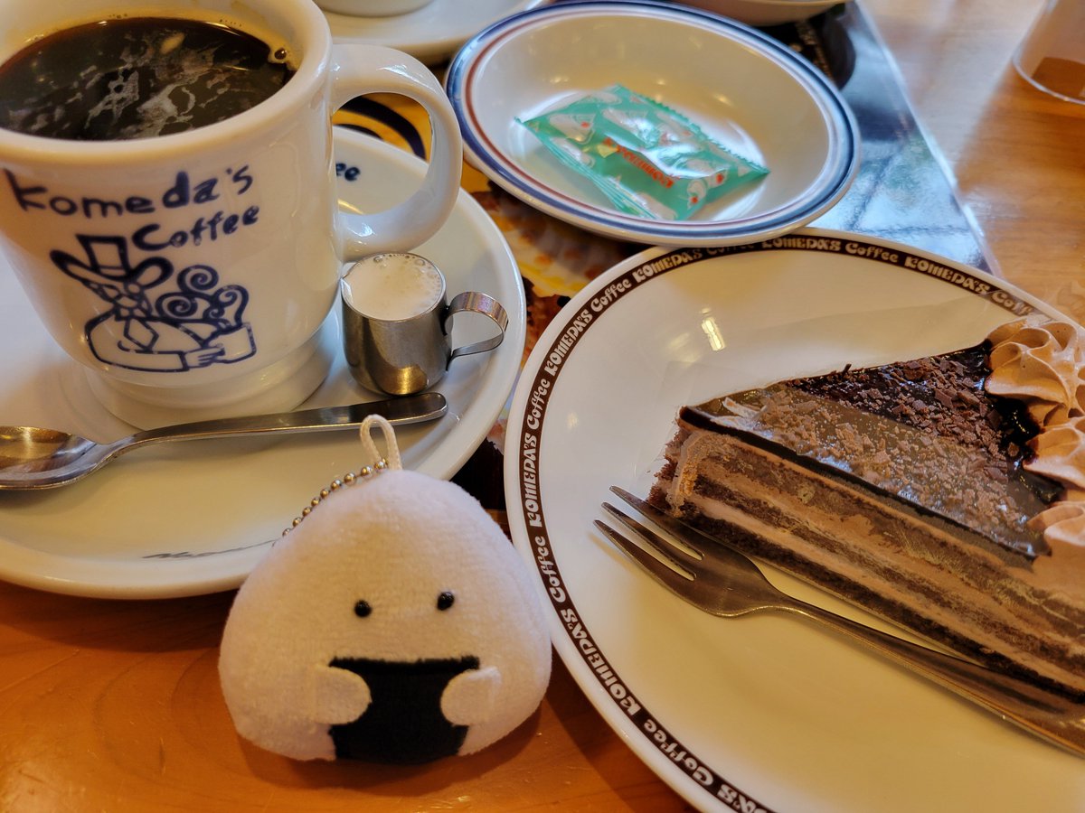 SaltSummerDog's tweet photo. 新しくお店を開拓☕✨️
名物のスパゲッティーカツカレー美味しかった😋
雰囲気良かったのでまたお邪魔したい！ https://t.co/e19TLeUEvz