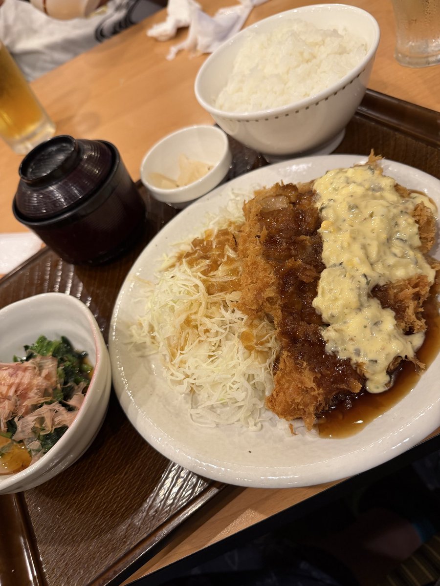 sasasa01357's tweet photo. ガストさん。
ビックチキンカツ定食。
美味しかったです♪
#ガスト https://t.co/nH7Z6OtZeU