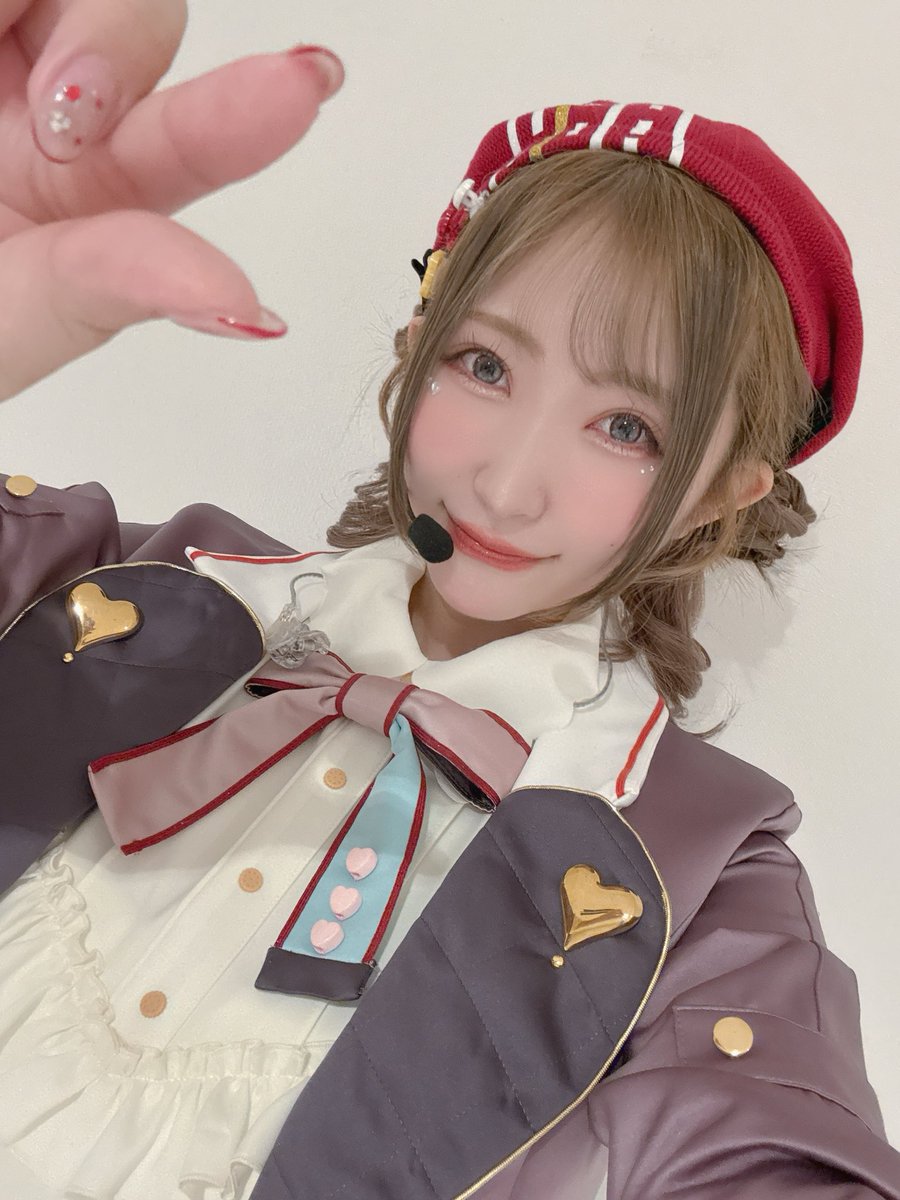 shiraharu48's tweet photo. #シャニマスソロライブMSP_day2 ありがとうございました☺️
日曜にようやくデートできましたね🍫
スパイスも研究しました🫶🏻
283プロのみんなって本当に凄いなと改めて感じたステージでした✨
いつも支えていただいている皆さまに、そして仲間に感謝です。
#シャニマス #シャイニーカラーズ #idolmaster https://t.co/pcLcPxDIIr