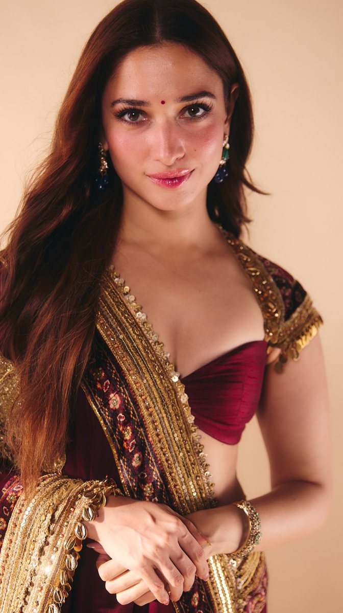 _ImJishnu's tweet photo. Tamannaah Bhatia ☺️ https://t.co/9o5nuXdUbF