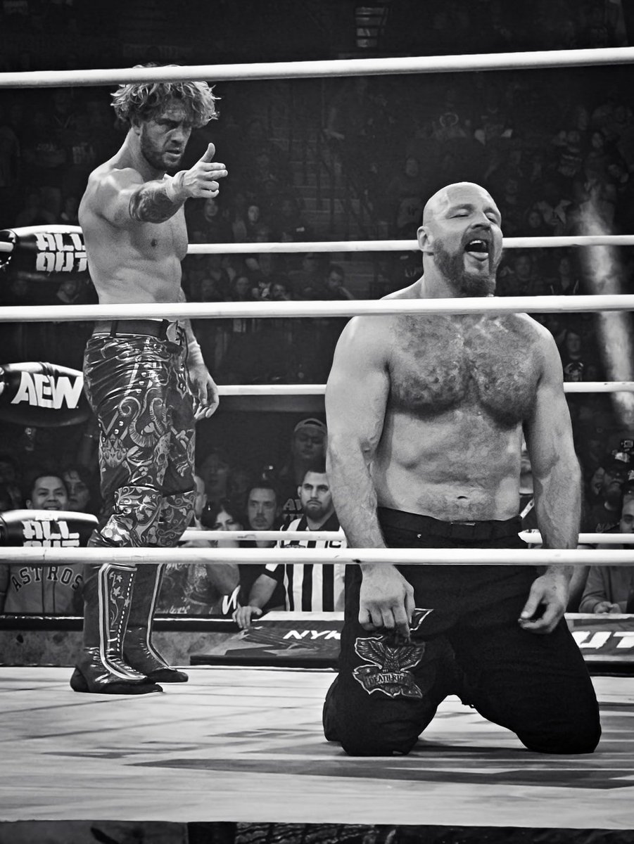 MonicaLikesAEW's tweet photo. No warning shots in the dub, bruv...only killers up in here #aewallout 
📷 by me https://t.co/3ZIB0K2Nwy