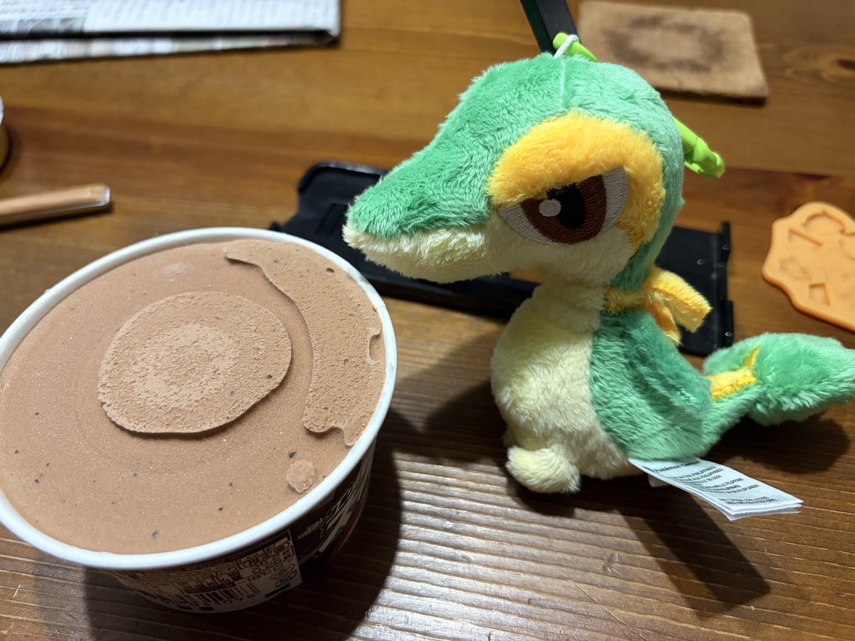 nuwo_02's tweet photo. あいすだよつたーじゃ https://t.co/aZ4Ah3xq4G