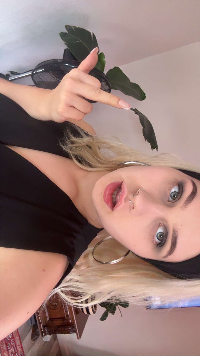MissBlackmail's tweet photo. Ur never getting out of this bitch

Its over for u boy... ur gonna be walked on like a doormat for life retard https://t.co/4OLEeBclKj