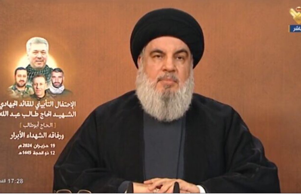 lcmondino_'s tweet photo. Desde el comienzo de la guerra quedó muy claro que Israel iba a ir detrás de todos aquellos que quieran dañar a Israel. Hace dos años, en Beirut, Líbano, fue eliminado Hassan Nasrallah, el líder de Hezbollah. 

Terminó aterrado y paranoico, dentro de un búnker bajo muchos metros, escondiéndose de los aviones israelíes a quienes prometió “destruir algún día”. 

Su eliminación trajo un alivio para Líbano, también para las poblaciones chiitas, que durante años condicionó su futuro a la supervivencia de una organización terrorista. 

Todo empezó a cambiar desde hace dos años: hoy, entre Líbano e Israel, existe una posibilidad real de normalizar sus relaciones diplomáticas después de mucho tiempo. 

Junto a Haniyeh y Sinwar, Nasrallah está ya revolcado con sus 72 cabras. Y el mundo es un lugar mejor.